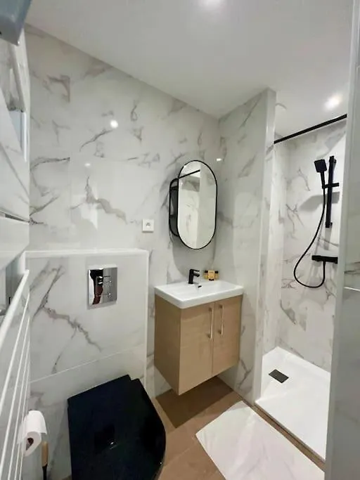Apartment Leo - Cosy Studio Entierement Renove Avec Courette Vichy